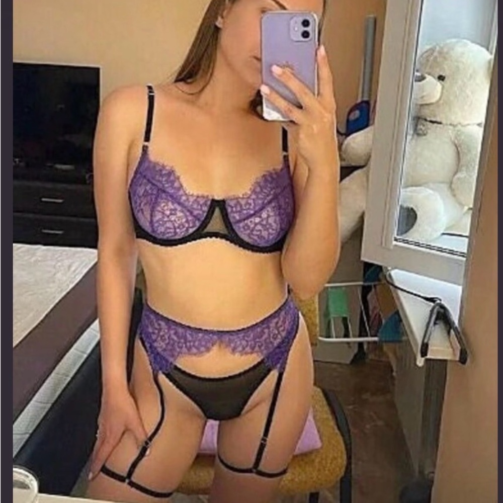 Elegant Purple Lace Lingerie Set